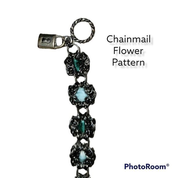 Chainmail Gun Metal Flower Bracelet (B3) - Picture 3 of 3